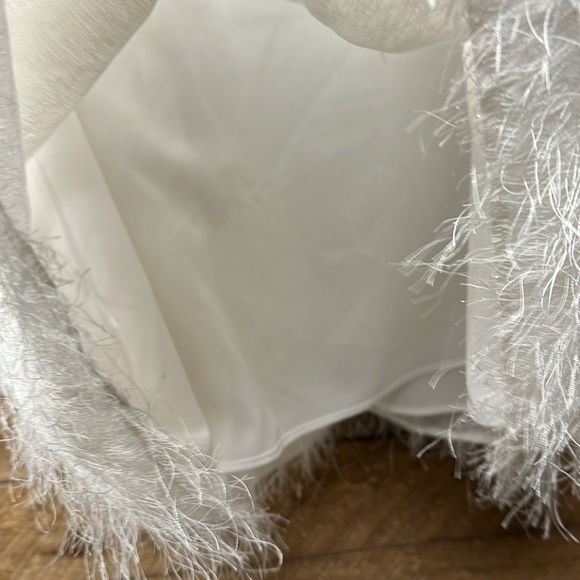 J Crew White Fluffy Tank Top Size 10 - Picture 5 of 6